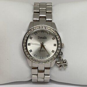Details women’s silver tone quartz analog wrist watch 32mm rhinestones 7” runs